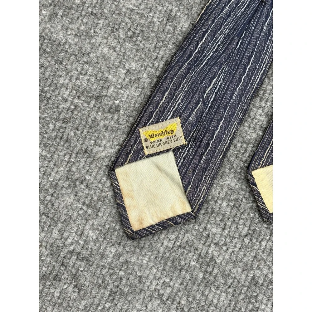 Vintage 1950s 60s Wembley Blue Grey Abstract Barkcloth Texture Skinny Necktie
